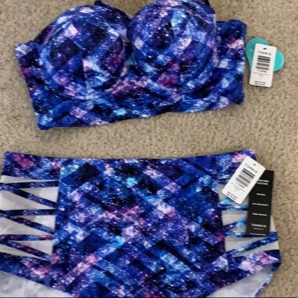 torrid Other - Torrid swim top